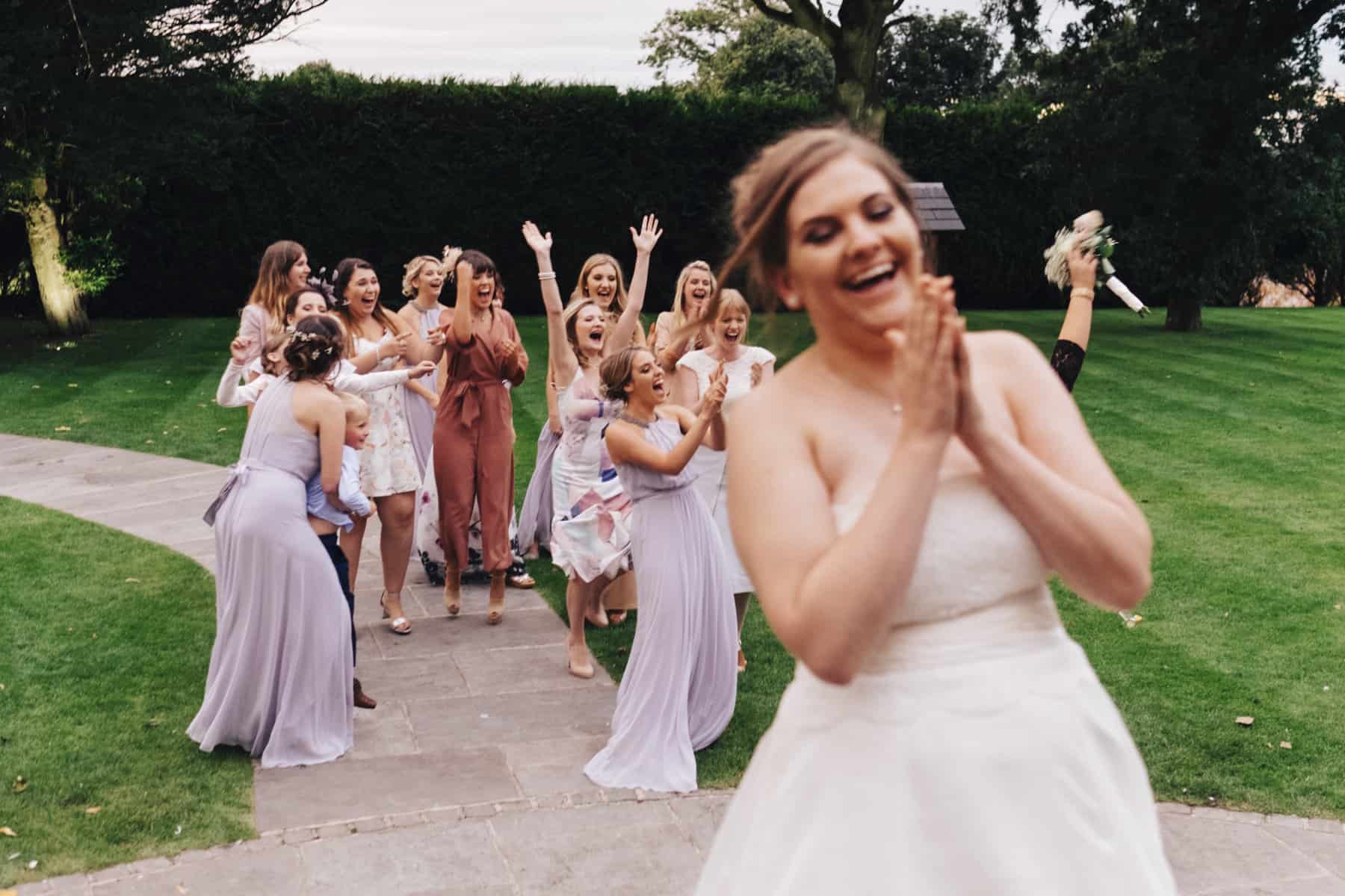 throwing the bouquet